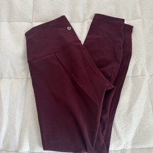 Lululemon wunder under leggings 25' size 6